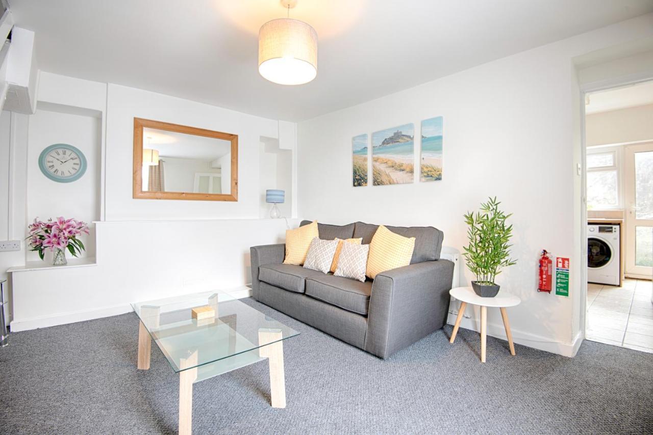 Parking, Smart Tv'S In All Rooms, Central Location Swansea Exterior photo
